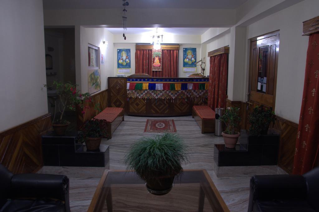 拉布丹泽酒店 Pemayangtse 外观 照片